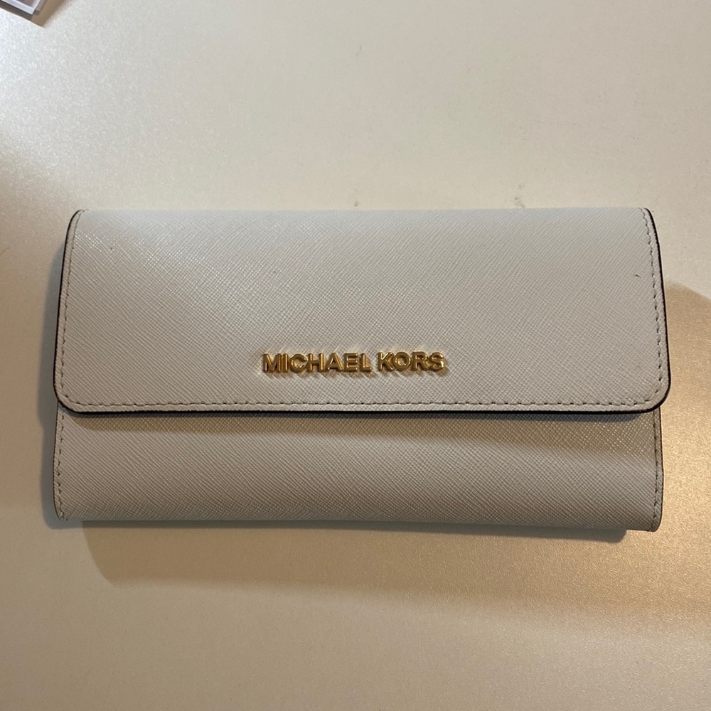 Michael Kors wallet